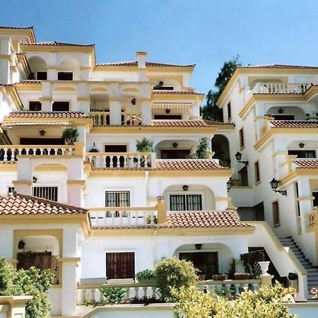 Buenavista Apartment In Windsor Park アデヘ エクステリア 写真